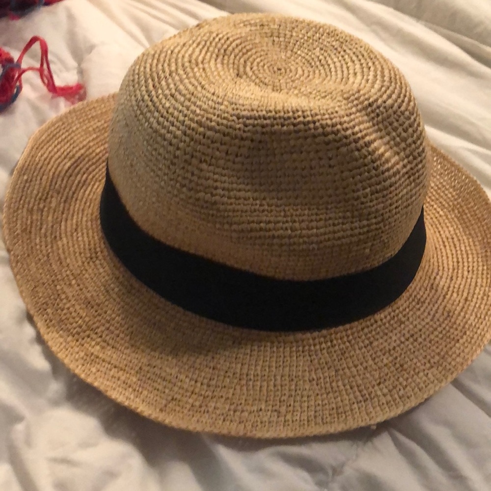 Michael stars Panama hat